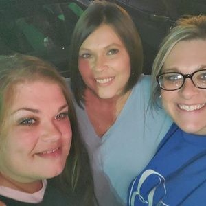 Meet your Posher, Kemberly